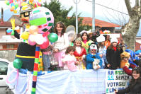 Carro con bambini