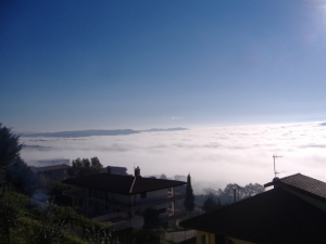 la-valle-telesina-coperta-da-un-mare-di-vapore-03