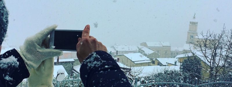 Un manto di neve copre San Lorenzo Maggiore